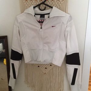 Nike Crop Zip-Up
